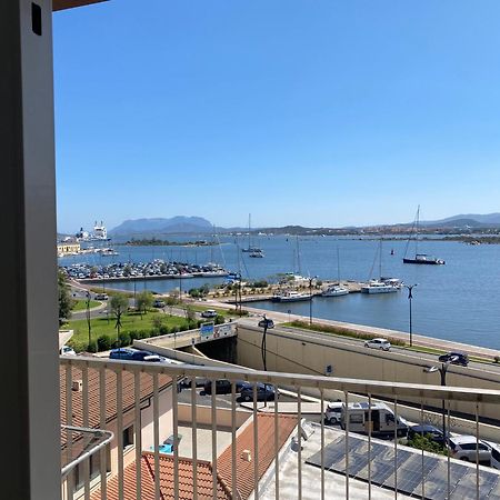 Seaside Apartments Casa Carla E Casa Andrea Olbia Ngoại thất bức ảnh