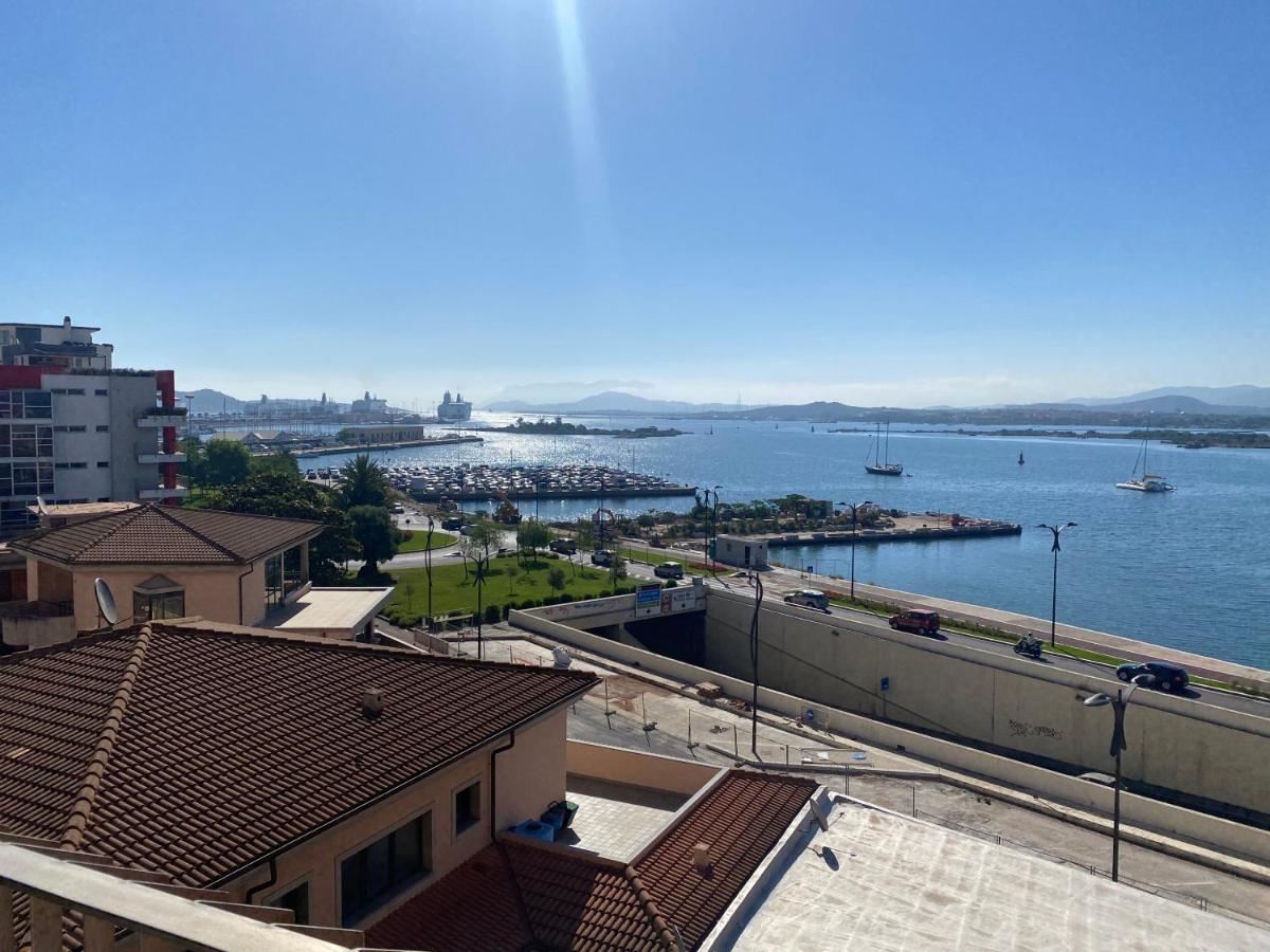 Seaside Apartments Casa Carla E Casa Andrea Olbia Ngoại thất bức ảnh
